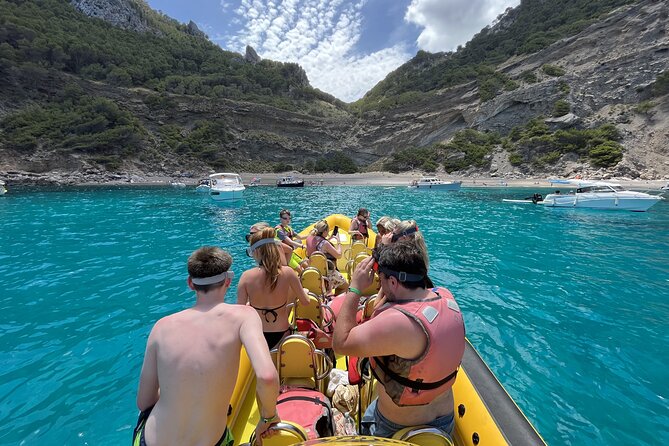 1 Hour of Adrenaline and Speedboat adventure in Alcúdia - Meeting Point, Bags, and Why the Small Group Matters