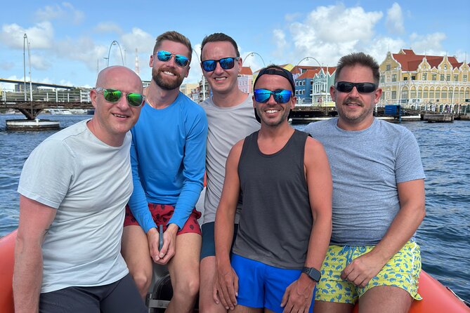 2 Hour Adventurous Powerboat Sightseeing & Snorkel Private Tour - The Tugboat Shipwreck Snorkel: The 30-Minute Underwater Moment