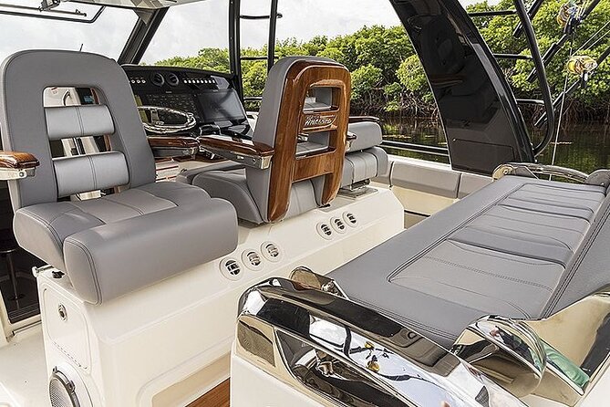 2-Hour Maalaea Luxury Powerboat Sunset Cruise for up to 6 Guests - Key things to know before you go