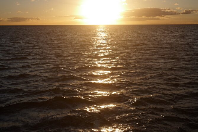 2-Hour Maalaea Luxury Powerboat Sunset Cruise for up to 6 Guests - Sugar Beach and Haycraft Park: the long-sand stretch that makes sunset pictures easier