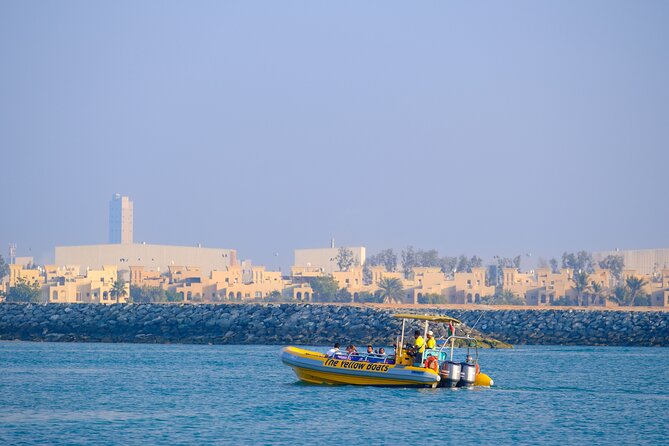 45 Minutes Ras Al Khaimah Sightseeing Speed Boat Tour - What happens during the 45-minute speed boat ride