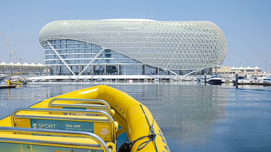 Abu Dhabi: 45 Minutes Yas Island Sightseeing Speedboat Tour - Key Points to Know Before You Go
