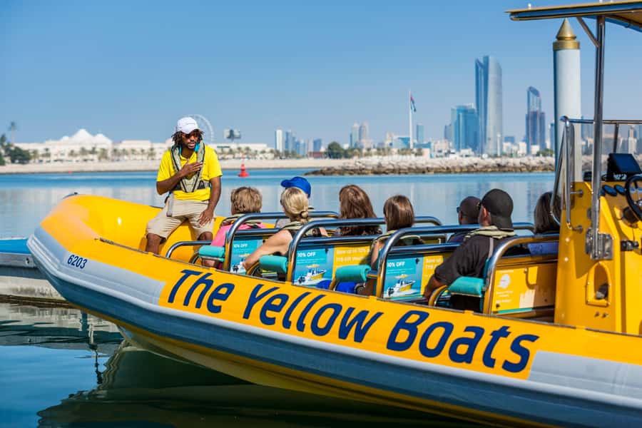 Abu Dhabi: 60-Minute Corniche Speed Boat Sightseeing Tour - Etihad Towers from the water: fast city orientation with real angles