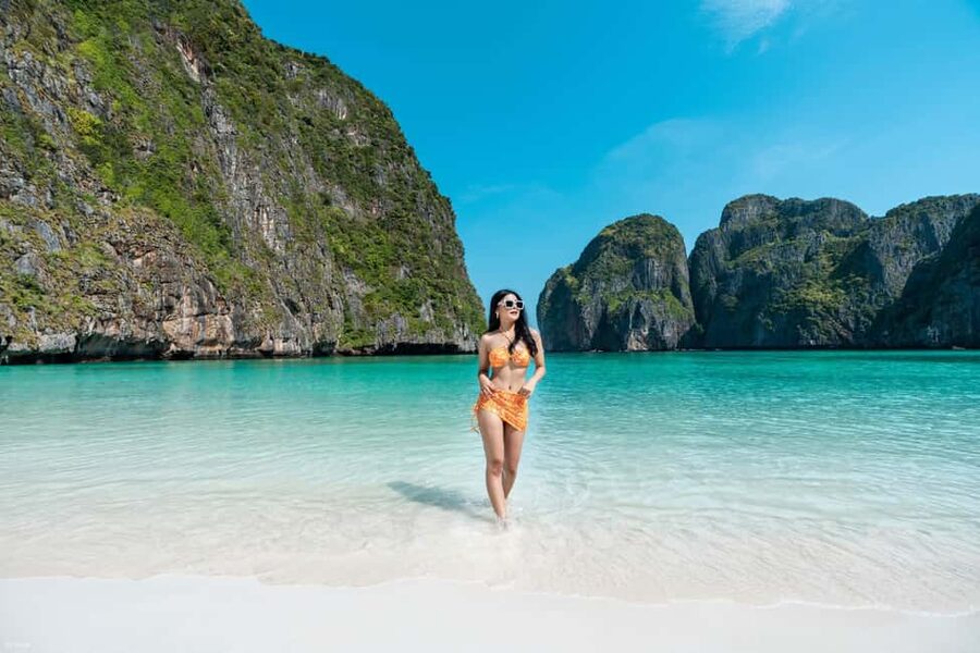 Ao Nang: Phi Phi Islands Speedboat or Catamaran Tour One day - Choosing Speedboat vs Catamaran: which fits your comfort level?