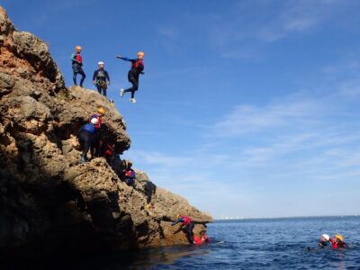 Arrábida: Setubal, Sesimbra Coasteering & Speedboat Tour - Speedboat ride + the route through the intertidal zone