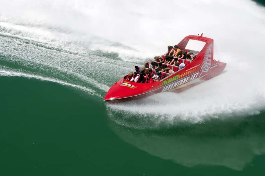 Auckland: Waitemata Harbour Jet Boat Ride - Westhaven Marina meeting point: where to show up and what to do first