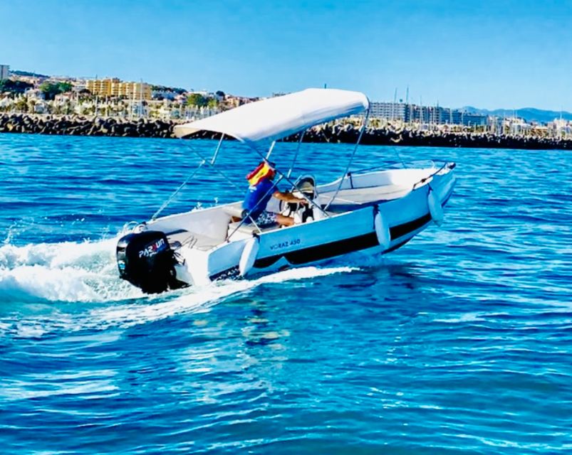Benalmadena: 6-Seater Speedboat license-free Boat Rental - A License-Free Trimaran That Prioritizes Stability