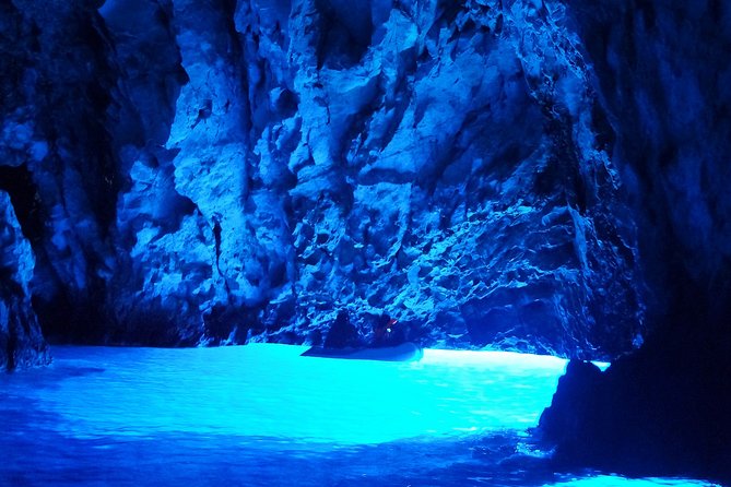 Blue cave and Hvar - 5 Islands speedboat tour from Split - Key points to know before you go
