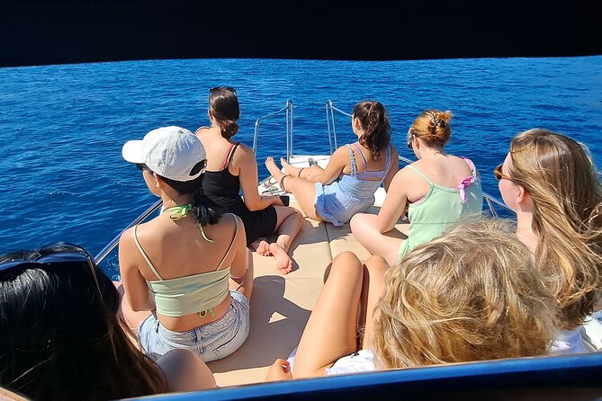 BLUE CAVE private speedboat tour with drinks - Drinks and snorkeling gear: what’s really included