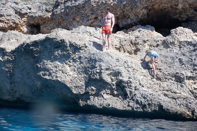 Blue Room and Beach Tour Curacao by Speedboat - Who Should Book This (and Who Should Skip It)