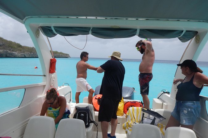 Blue Room and Beach Tour Curacao by Speedboat - Should You Book This Blue Room and Beach Tour by Speedboat?