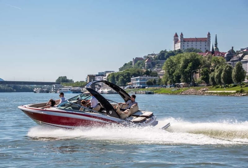 Bratislava by a Private Speedboat - Practical Tips for Getting the Most Out of Your Danube Speedboat Hour