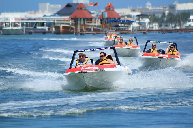 Breathtaking experience driving a speedboat in Cancun with Snorkeling included - What you actually get included (and what you might add)