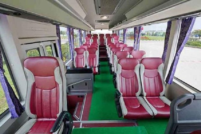 Bus to Cat Ba, Expressway,Speedboat - The Final Leg Into Cat Ba Town by Bus (~40 Minutes)