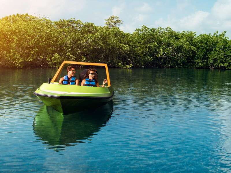 Cancun: 2–Hour Speedboat Experience - Nichupte Lagoon: Captaining a Two-Person Speedboat