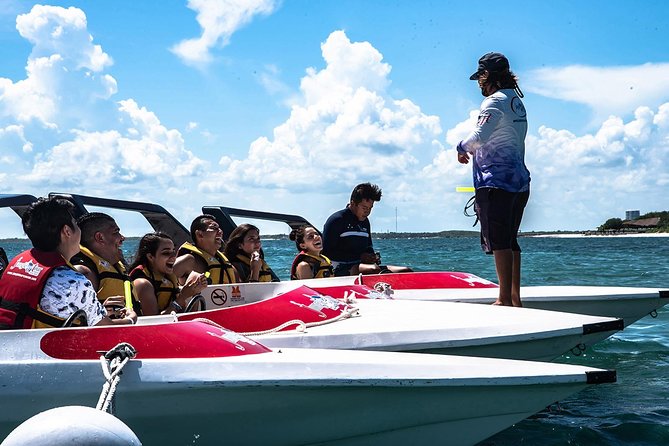 Cancun speedboat and snorkel tour: shared speedboat - Snorkeling at Punta Nizuc: the underwater statues are the hook