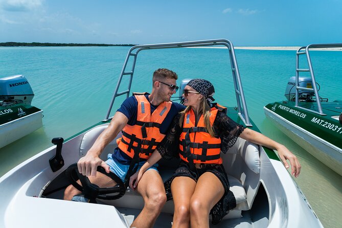 Cancun: Speedboat tour to a Virgin Beach - Boats, comfort, and the small things that improve the day
