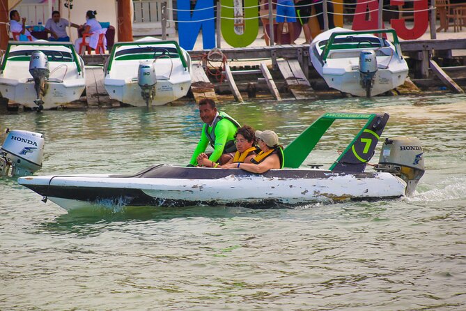 Cancun Speedboat with Crocodile Watching Jungle Tours Adventure - Laguna Nichupte: mangroves, animal spotting, and crocodile odds