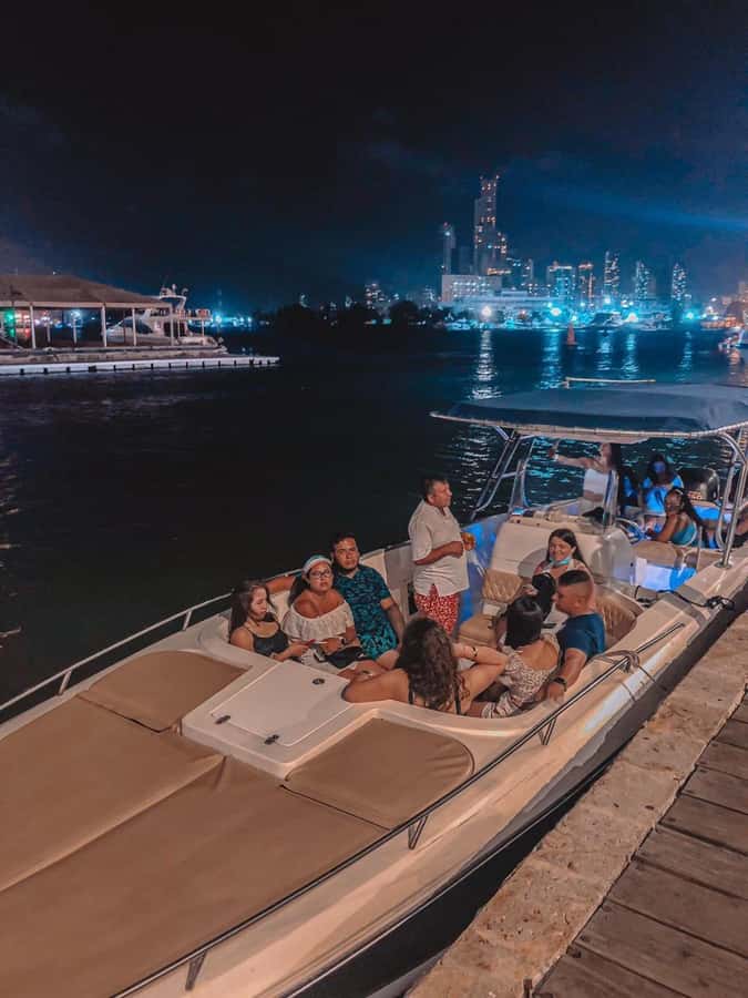 Cartagena: Speed Boat Party on the Bay with open bar - Key moments that make this tour worth your time