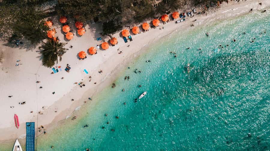 Chalong: Kahung Beach Day Trip by Speedboat & Lunch - Should you book this day trip to Kahung Beach?