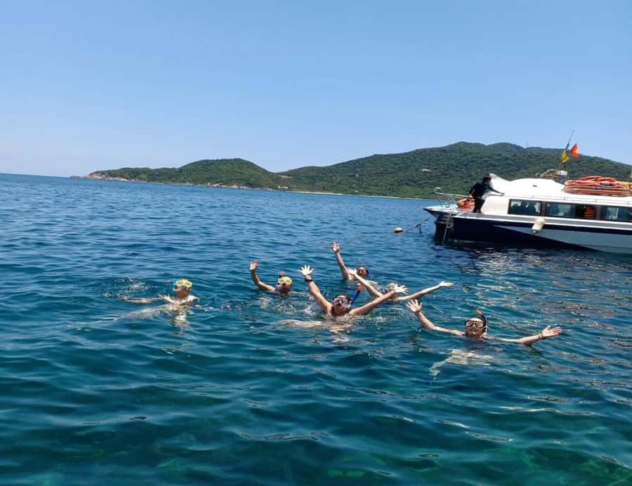 Cham Island: 1-Day Speedboat Trip with Snorkeling and Lunch - Who should book this Cham Island speedboat trip?