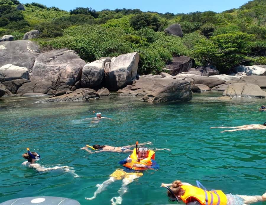 Cham Island: 1-Day Speedboat Trip with Snorkeling and Lunch - Should you book this trip or look for another option?