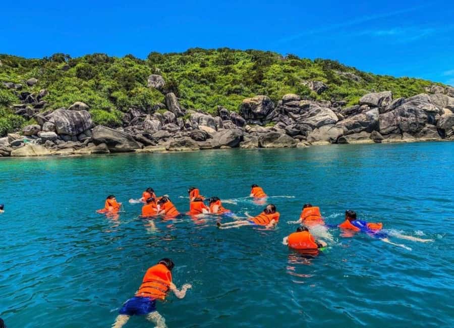 Cham Island: 1-Day Speedboat Trip with Snorkeling and Lunch - Bãi Làng: the Cham Island Biosphere Reserve and cultural stops