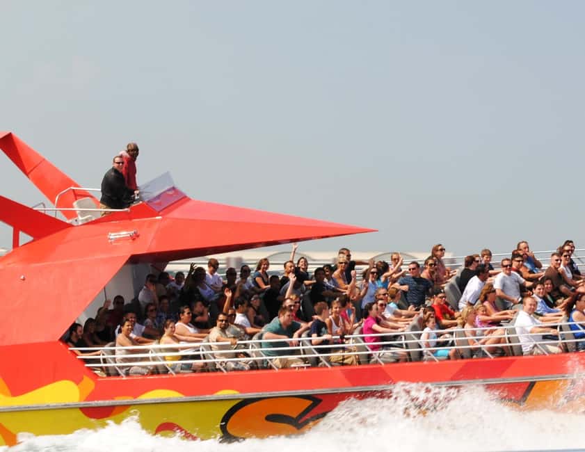 City Cruises Chicago: 75-min Speedboat Architecture Cruise - Seadog Speedboat Meets Chicago Skyline at Navy Pier