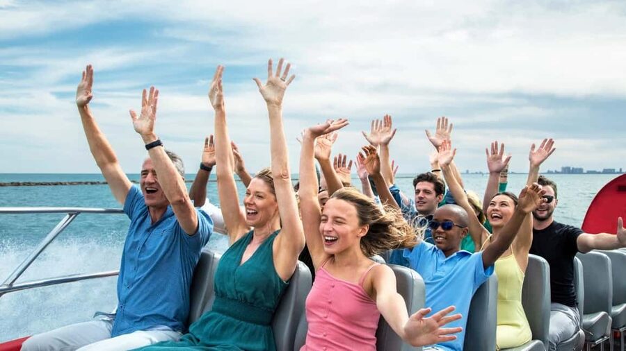 City Cruises Chicago: Seadog Lakefront Speedboat Ride - Who should book Seadog (and who should skip it)