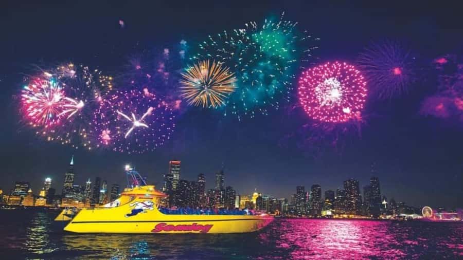 City Cruises Chicago: Seadog Speedboat Lake Firework Cruise - The 60 minutes on Lake Michigan: speedboat views and guided Chicago