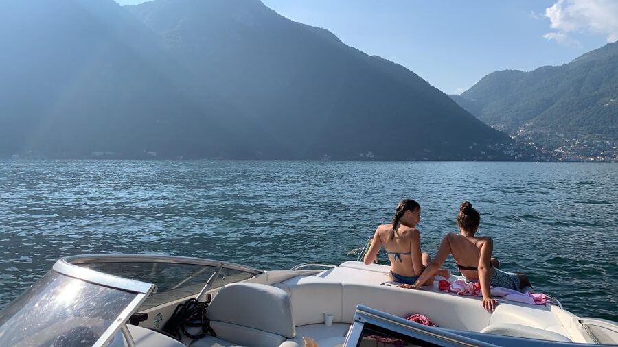 Como: Lake Como Private Modern Speedboat Tour with Prosecco - Key moments that make this tour worth your time