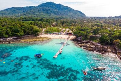 Coral Island by Speed boat from Phuket - Hin Dam Bay Snorkeling on Coral Island’s Back Side