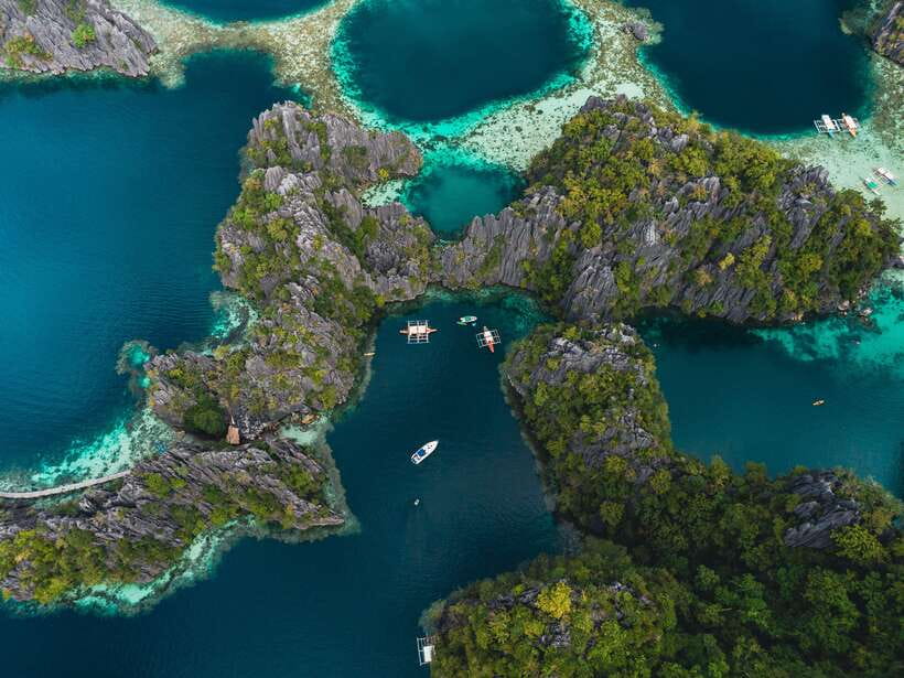 Coron: Private Island-Hopping Tour on a Yacht or Speedboat - Key things that make this Coron tour worth it