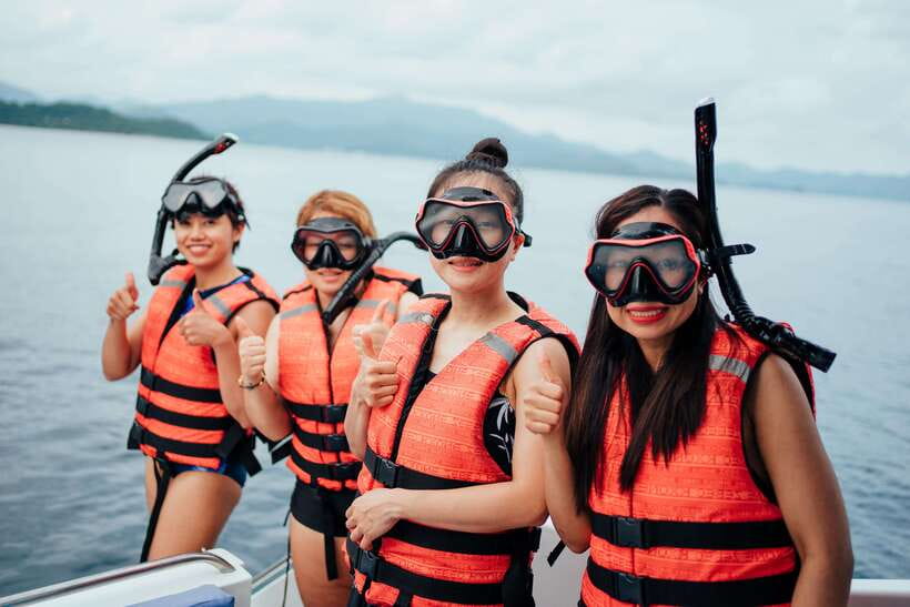Coron: Private Island-Hopping Tour on a Yacht or Speedboat - Twin Lagoon: limestone cliffs, hidden-feeling photos