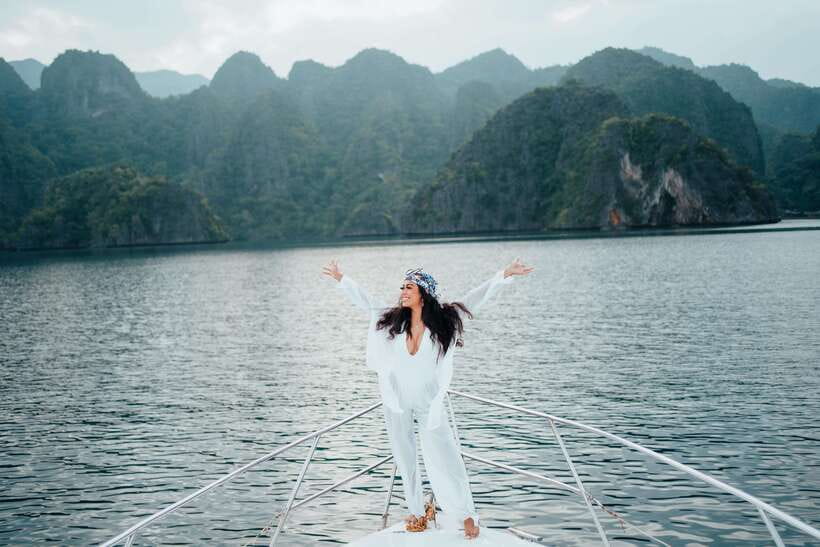 Coron: Private Island-Hopping Tour on a Yacht or Speedboat - 9 hours on the water: how your day actually plays out