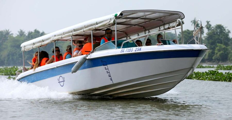 Cu Chi Tunnels Luxury Speed Boat Half Day Tour - Luxury Speedboat to Củ Chi: Why This Format Works