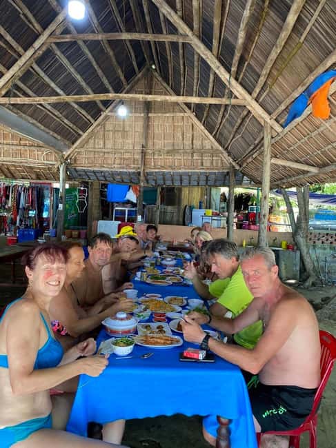 Da Nang/Hoi An: Cham Island Speedboat Tour with Snorkeling - Lang Beach + the Champa ancient well: culture that doesn’t feel forced