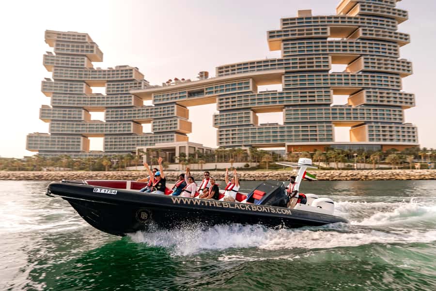 Dubai: 100-Min Speed Boat Tour, Atlantis & Burj Al Arab View - What stands out on this 100-minute Burj Al Arab tour