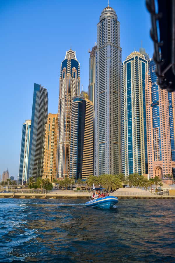 Dubai Marina : 1.5-Hour Atlantis Sightseeing Speedboat Tour - From Al Rahim Mosque to Dubai Marina: Meeting and Getting Aboard