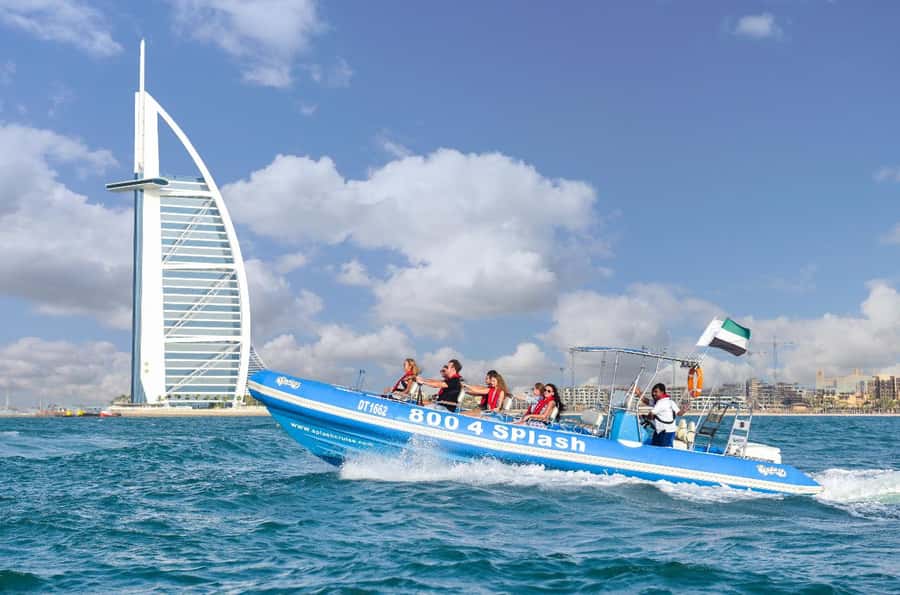 Dubai Marina : 1.5-Hour Atlantis Sightseeing Speedboat Tour - Dubai Marina to the Open Sea: Why the Speedboat View Wins