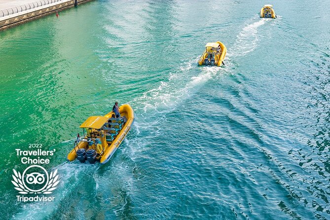 Dubai Marina Guided Sightseeing High-Speed Boat Tour - The crew and photo help: why “good guides” matter here