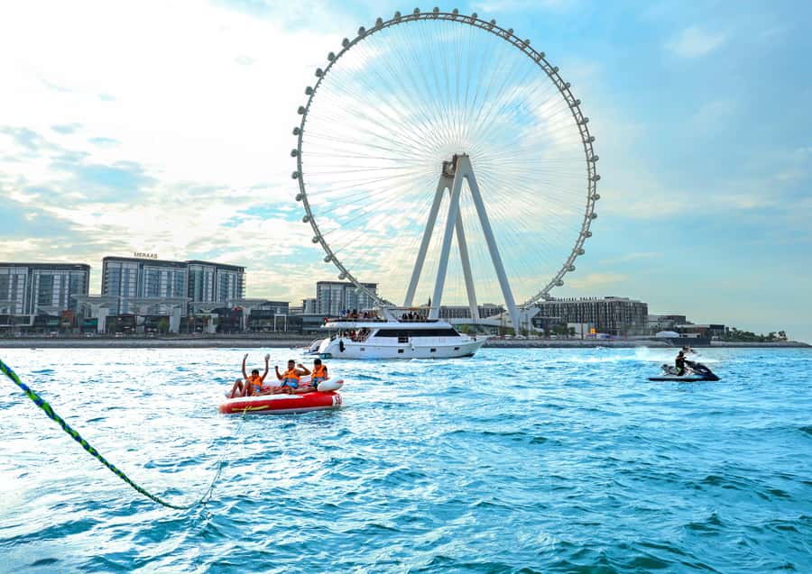 Dubai: Speedboat-Pulled Donut Ride Trip in JBR - How Much Value $116 Per Group Actually Gives You
