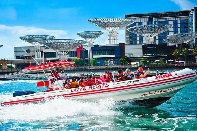 Dubai Speedboat Tour, Marina, Atlantis, Palm & Burj Al Arab - Atlantis photo moment: seeing the resort from the right angle
