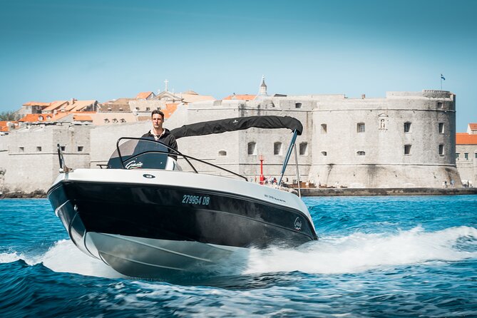 Dubrovnik:Blue cave and sandy beach Sunj with a private speedboat - Stop 3: The Blue Cave glow—snorkeling with flotation support