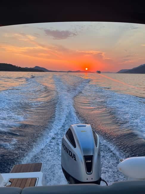 Dubrovnik: Blue Cave, Green Cave & Sunj Beach Speedboat Tour - Sunj Beach on Lopud: Why the Sand Stop Matters