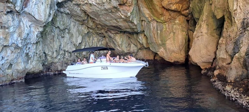 Dubrovnik: Blue Cave Tour by Speedboat with Small Group - Snorkeling inside the cave area: clear water, gear provided, and real confidence tips