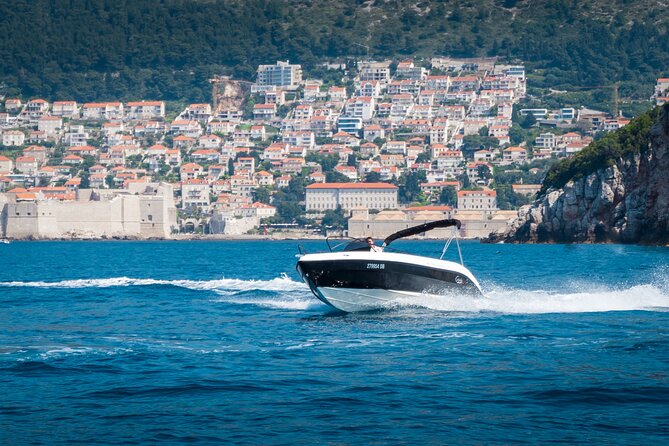 Dubrovnik: Elaphiti Islands 8 hours private tour with a speedboat - Price and value: what $924.92 per group gets you in a small-boat format