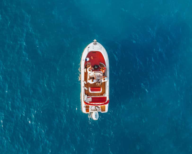 Dubrovnik:Elaphiti Islands and caves Private Speedboat Tour - The boat setup: drinks, shower, and gear where you need it