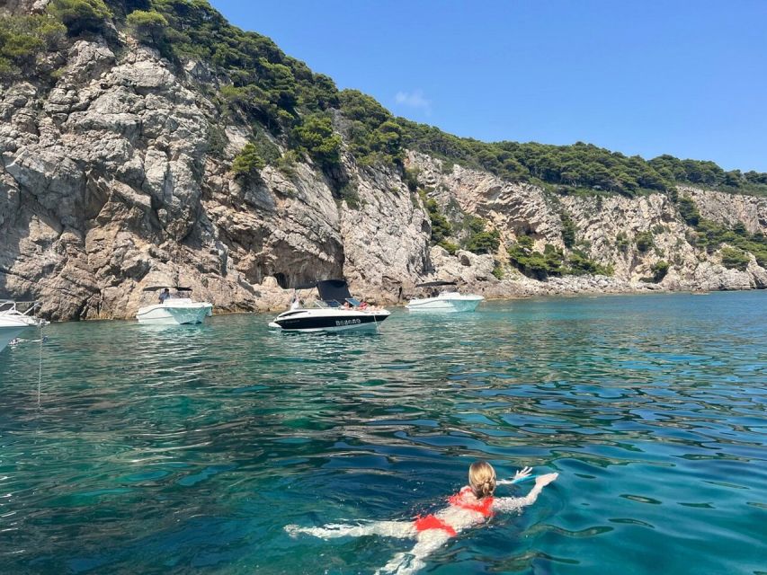 Dubrovnik: Private speedboat tour of Elafiti islands - Swimming in the Blue Cave: how to plan for comfort and safety