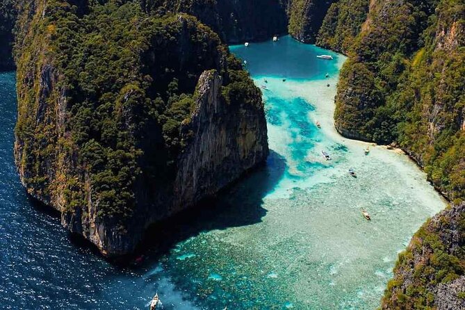 Early Bird Phi Phi + 4 Islands by Speedboat - The snorkeling core: Maya Bay and the lagoon stops